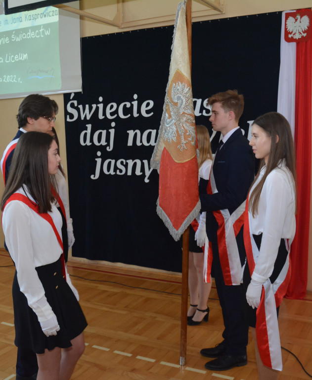 Pożegnanie klas trzecich w Kasprowiczu