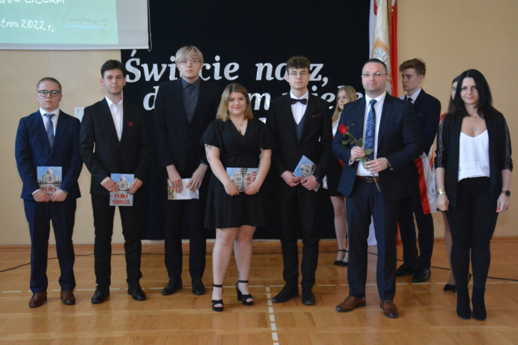 Pożegnanie klas trzecich w Kasprowiczu