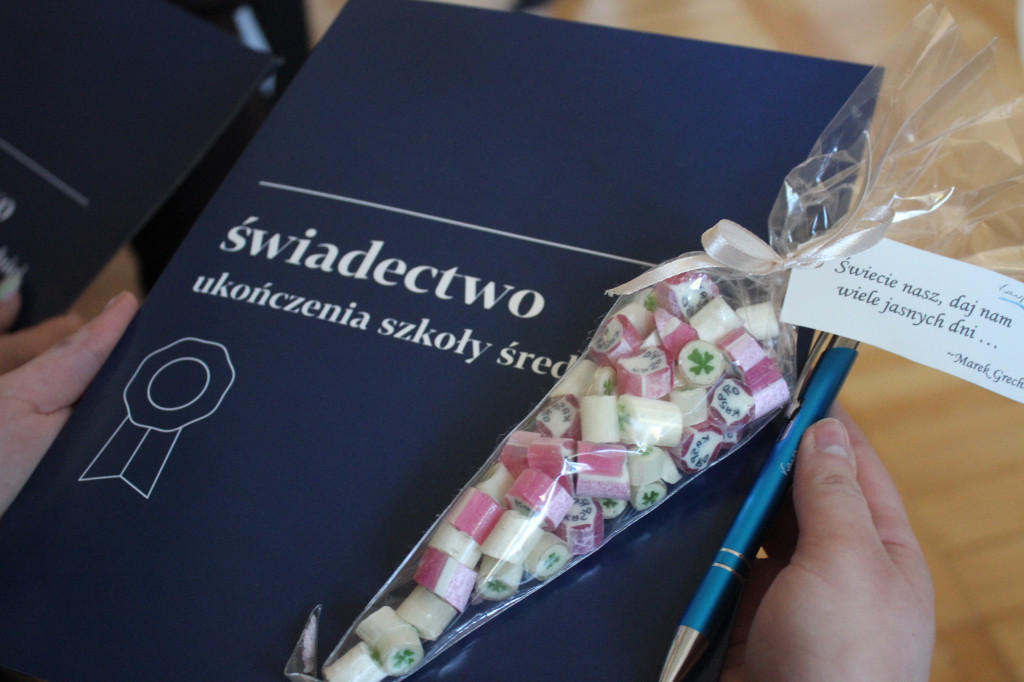 Pożegnanie klas trzecich w Kasprowiczu