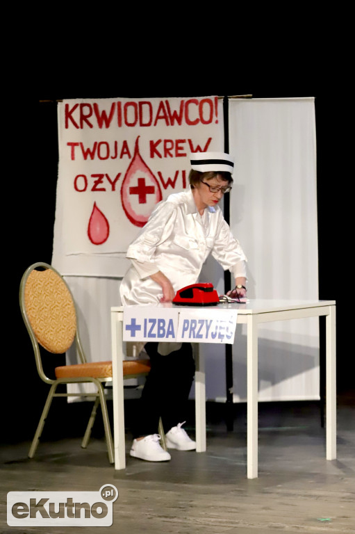 4. Premiera Teatru UTW  „CZEMU NIE”