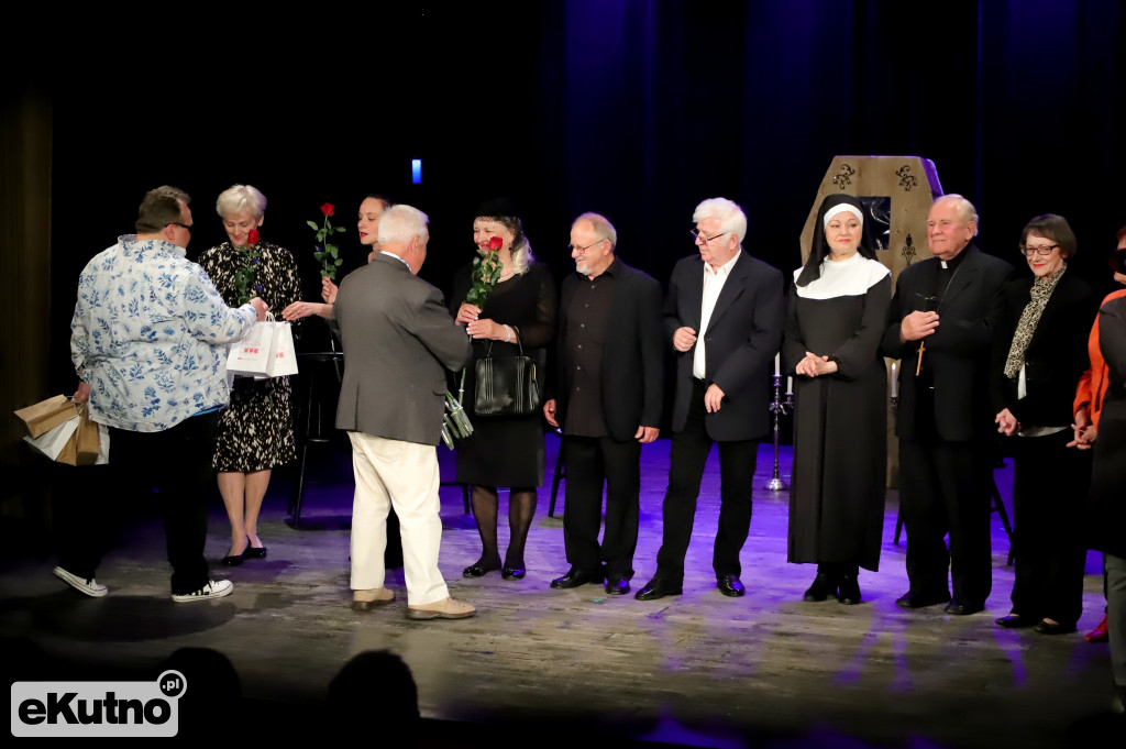 4. Premiera Teatru UTW  „CZEMU NIE”