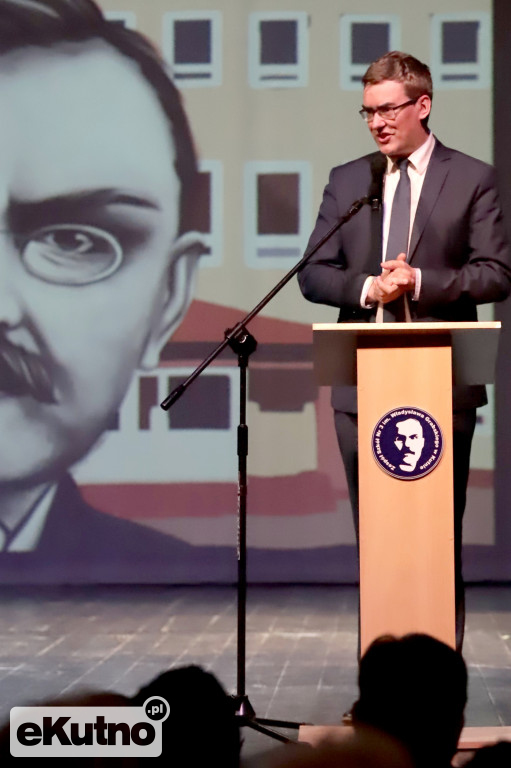  Jubileusz ZS im. Wł. Grabskiego
