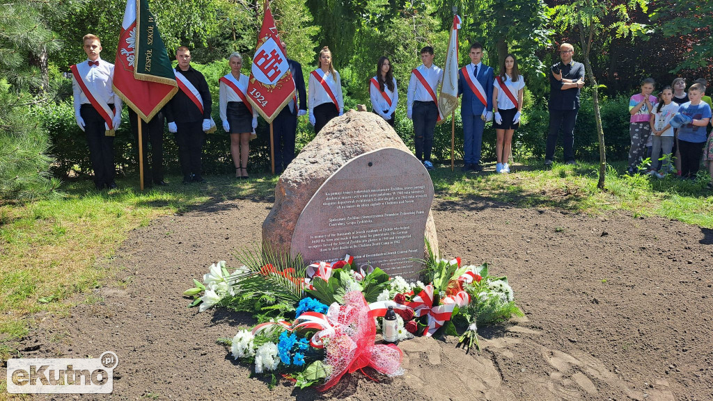 Odsłonięcie tablicy