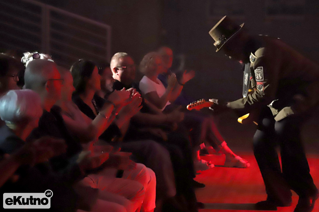 Świat Muzyki Muzyka Świata - ostatni koncert