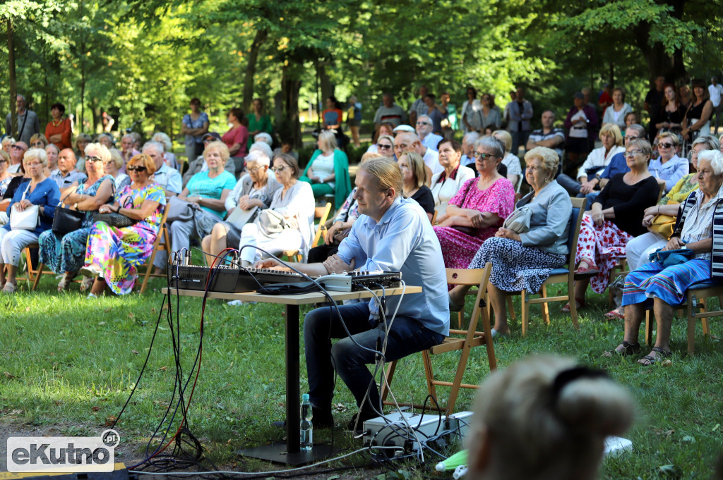 Muzyka Róż(a)na w Parku Wiosny Ludów