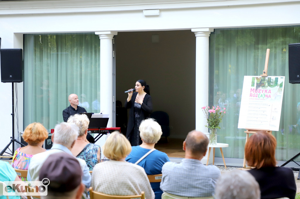 Muzyka Róż(a)na w Parku Wiosny Ludów