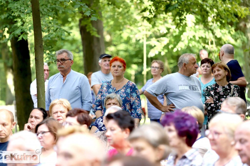 Muzyka Róż(a)na – „Złamana klasyka”