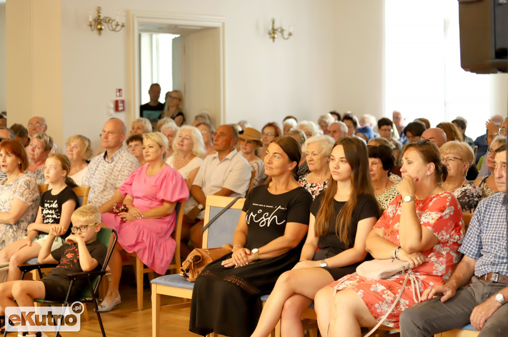 Muzyka Różana  dziś Musical, musical