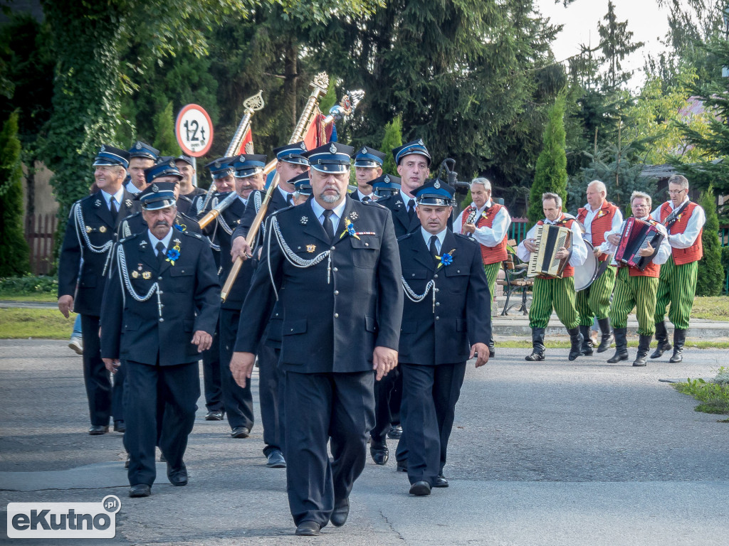 Dożynki w Dąbrowicach