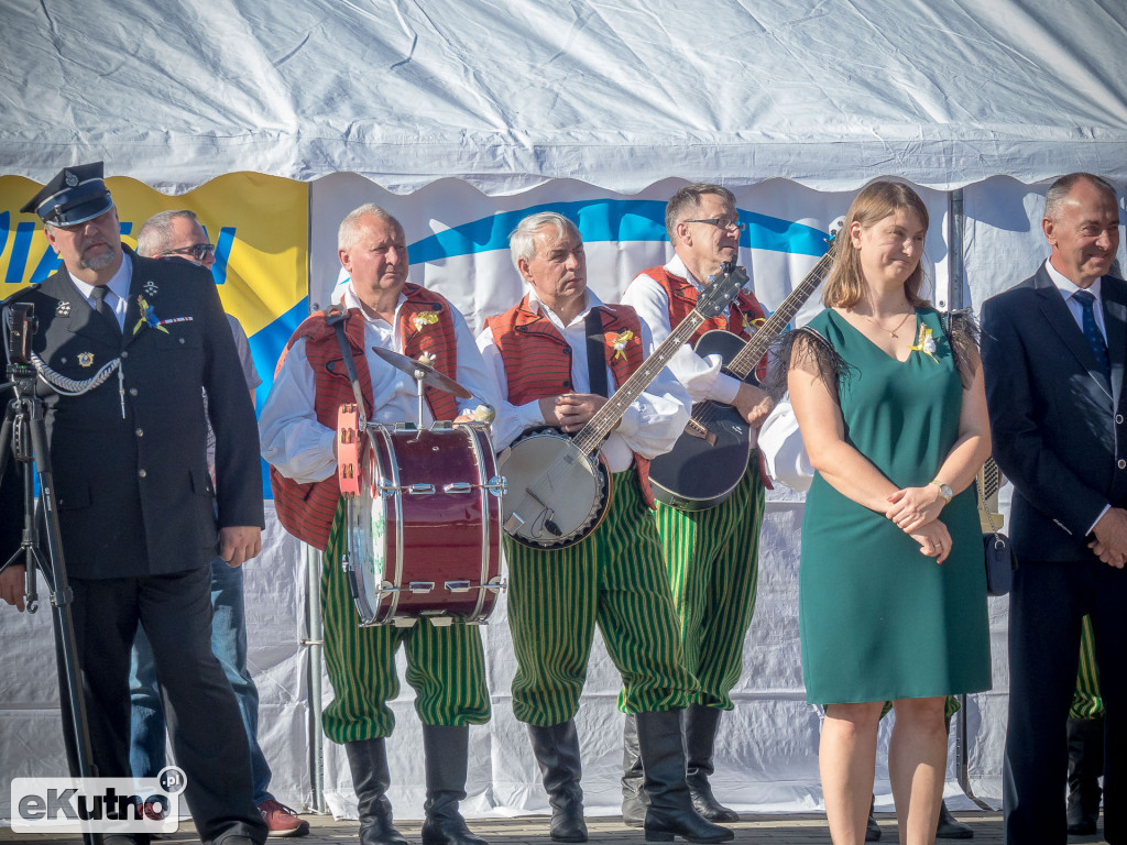 Dożynki w Dąbrowicach