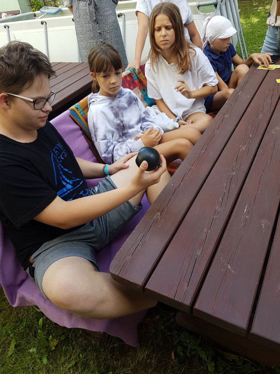 W kolory gramy – rozkwitamy