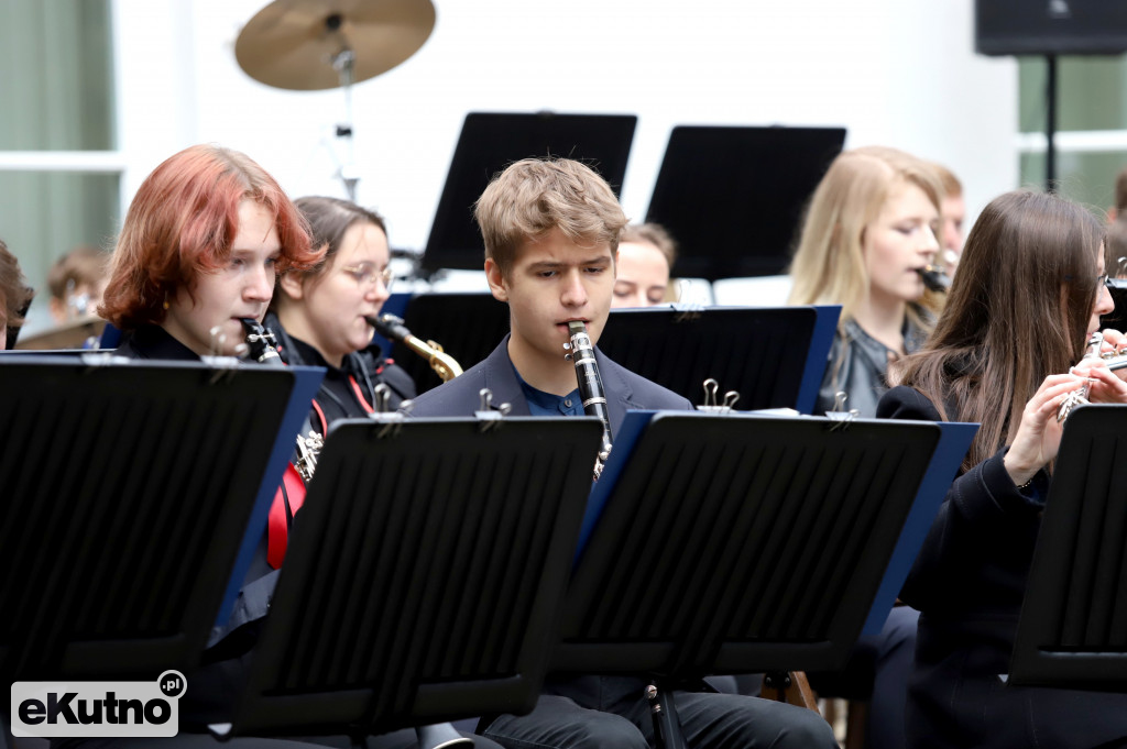 Koncert orkiestr dętych w Parku Wiosny Ludów