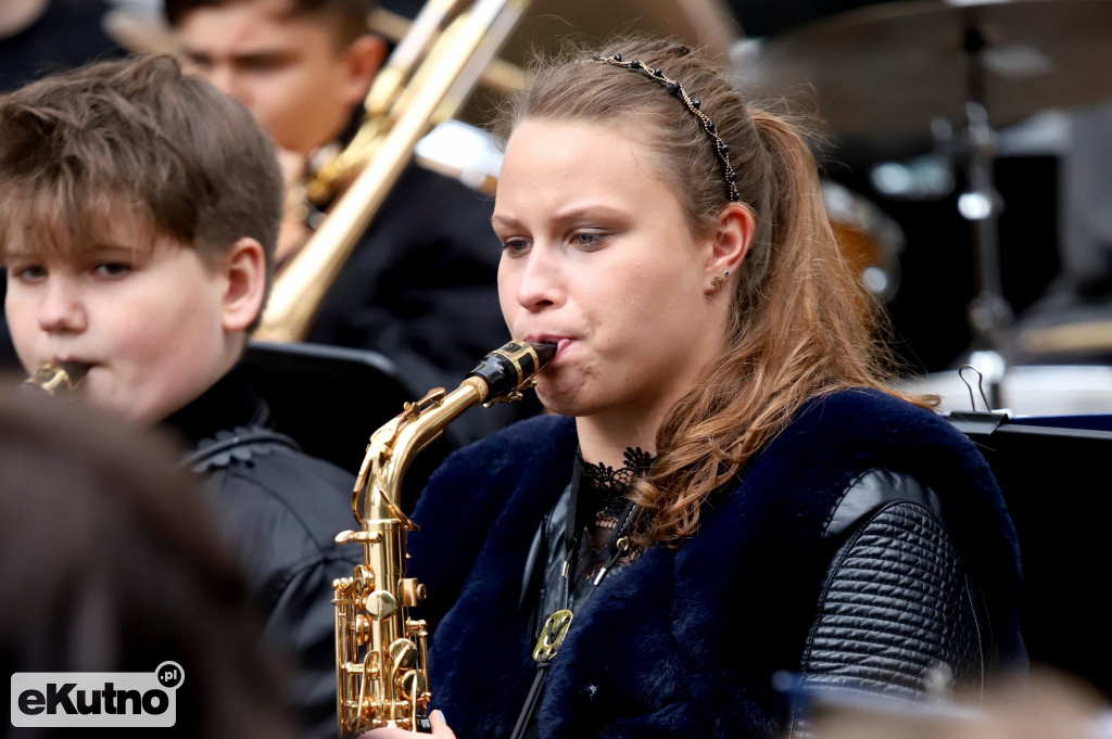 Koncert orkiestr dętych w Parku Wiosny Ludów