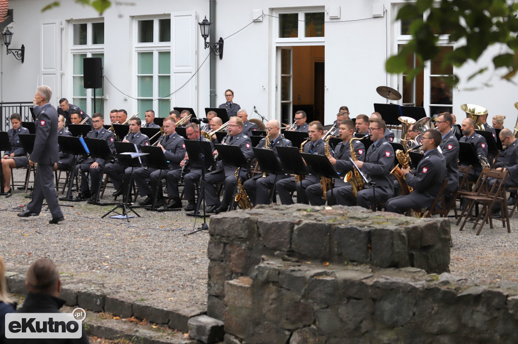 Koncert orkiestr dętych w Parku Wiosny Ludów
