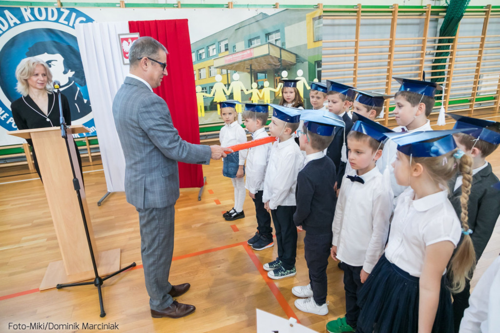 Ślubowanie klas pierwszych