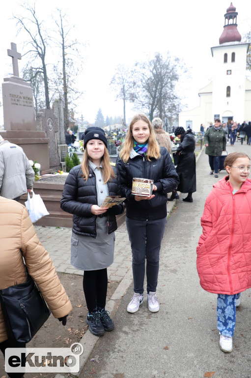 Wszystkich Świętych na Cmentarzu Parafialnym w Kutnie.