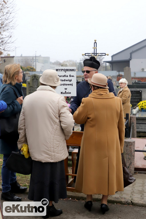 Wszystkich Świętych na Cmentarzu Parafialnym w Kutnie.