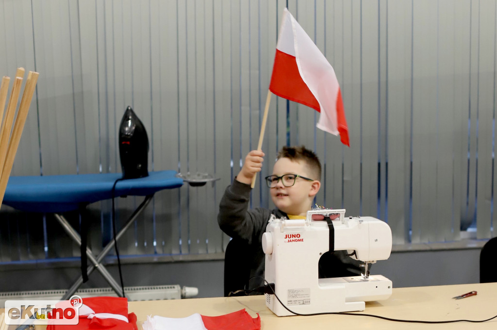 Akcja - Uszyj flagę, Zrób kotylion