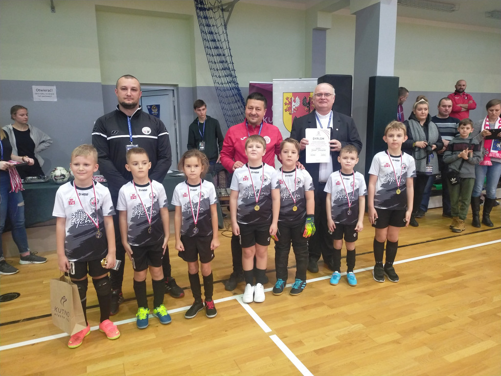 IV Andrzejkowy Turniej Piłki Halowej 