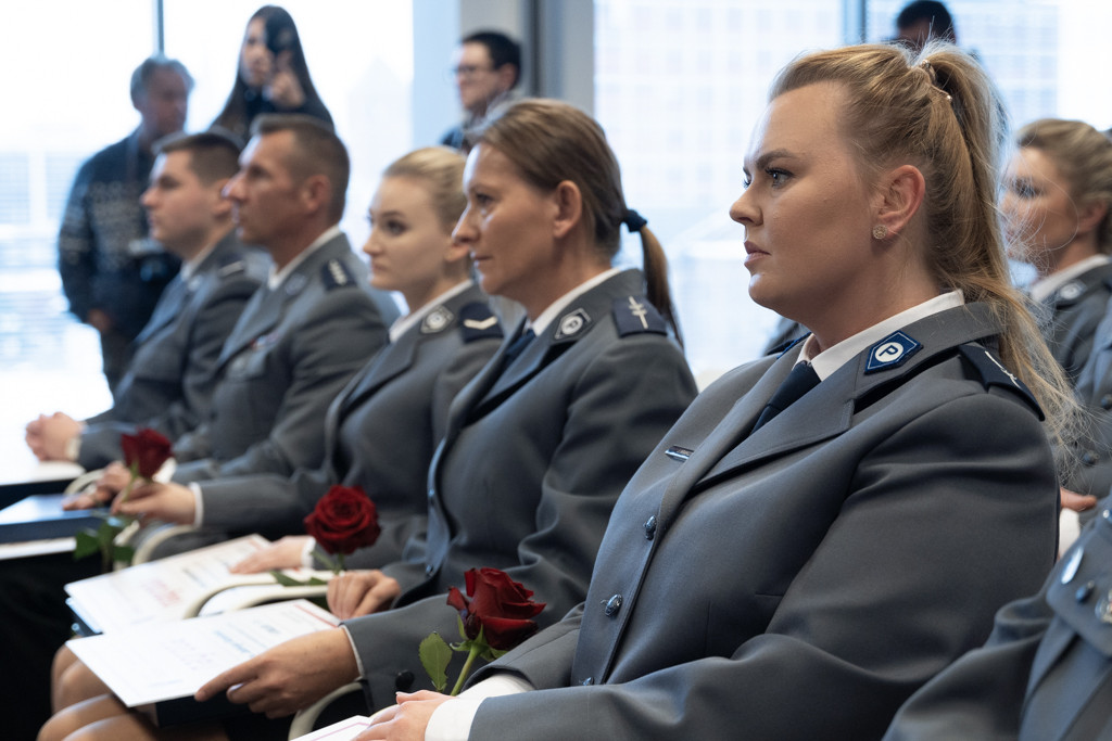 Policjantki i strażacy z Kutna nagrodzeni