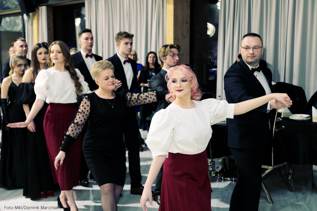 Studniówka w 