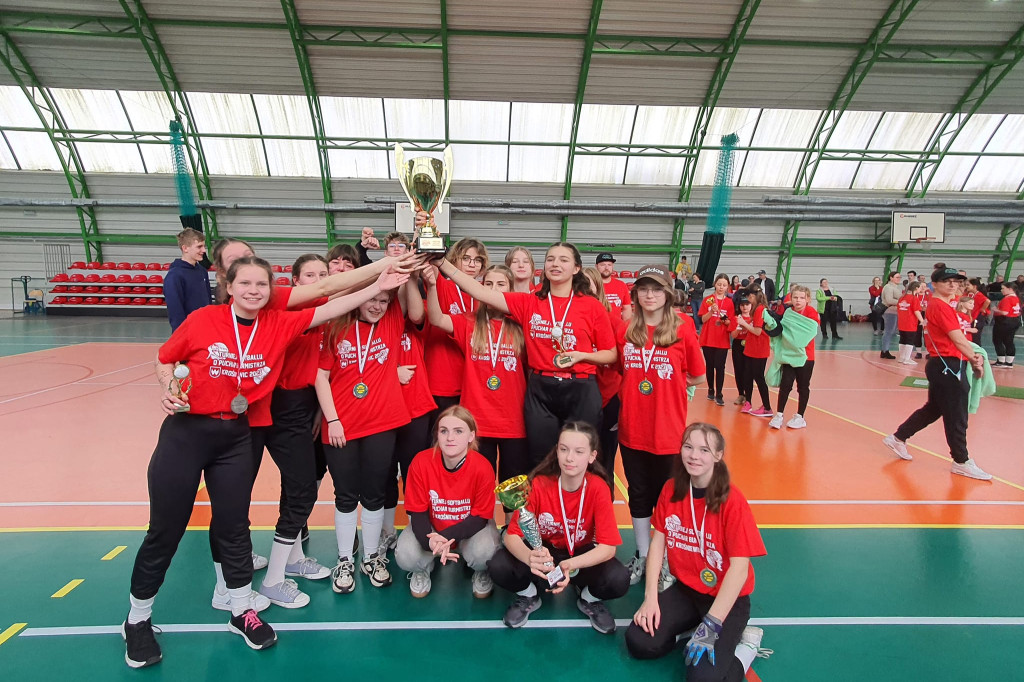 Turniej softballu