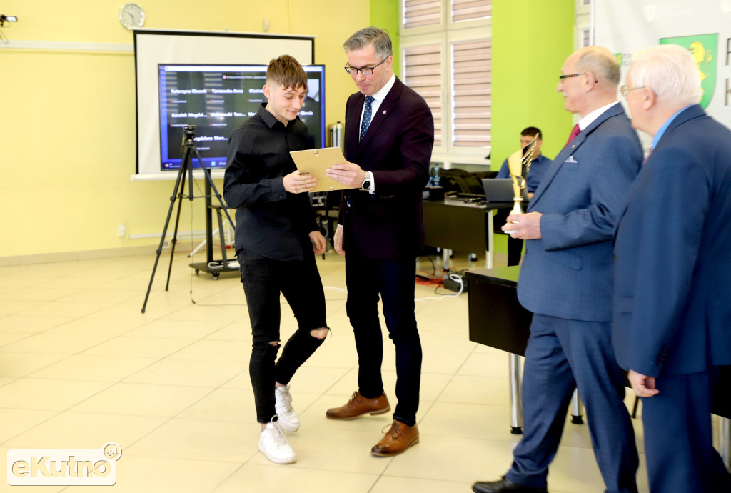 Kapituła PŻK przyznała nagrody sportowcom