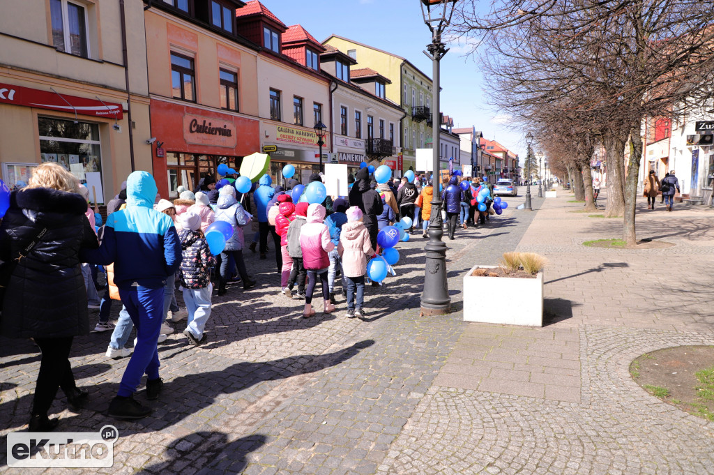 Marsz na Niebiesko