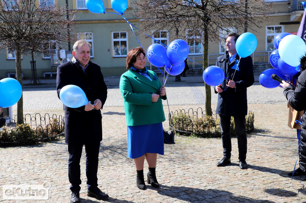 Marsz na Niebiesko