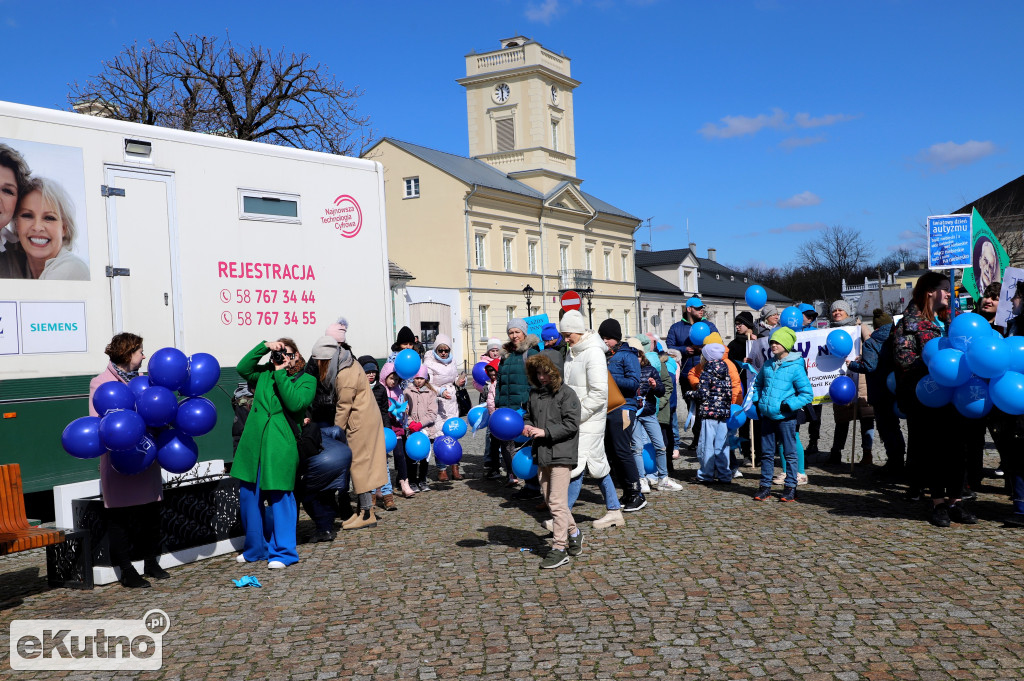 Marsz na Niebiesko