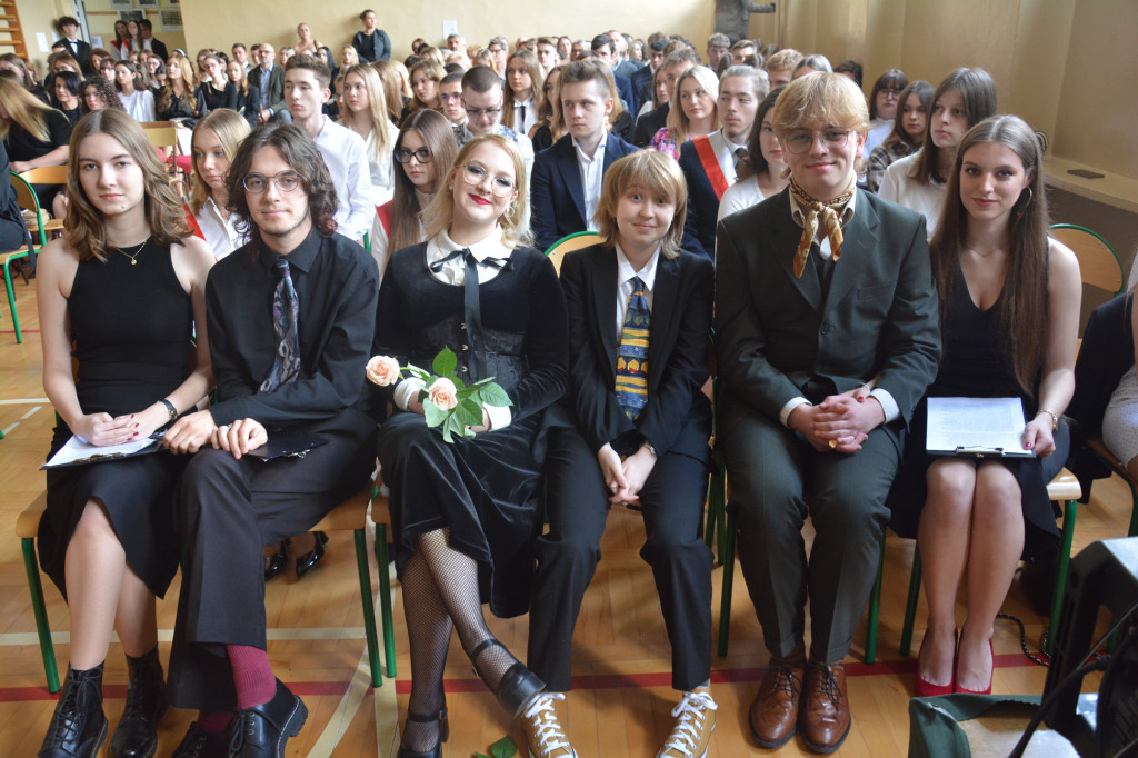 Pożegnanie klas czwartych w 
