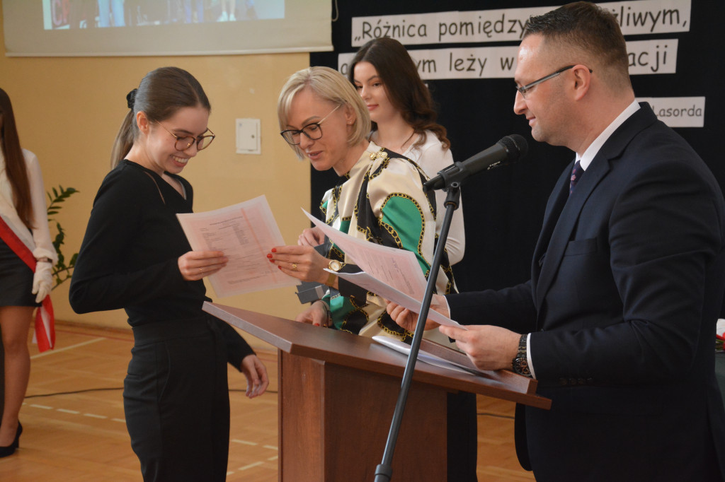 Pożegnanie klas czwartych w 
