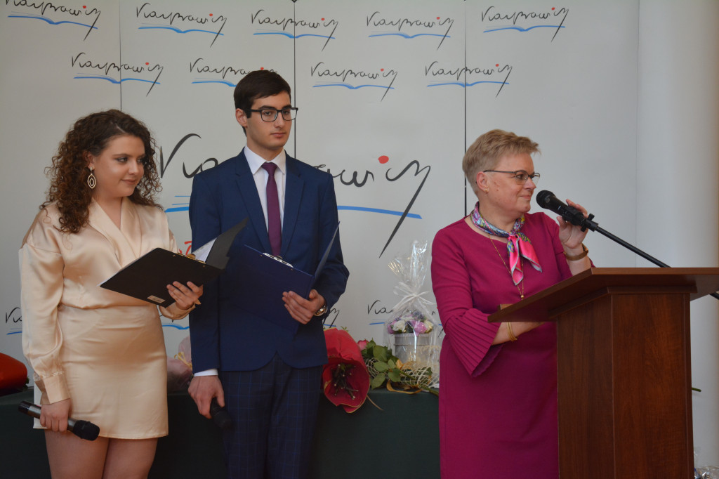 Pożegnanie klas czwartych w 