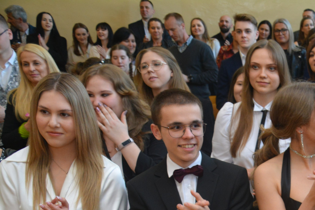 Pożegnanie klas czwartych w 