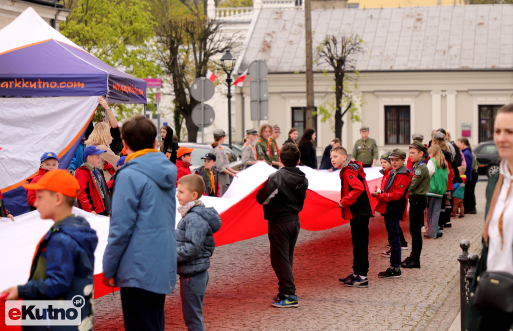 Kutnianie uczcili Dzień Flagi