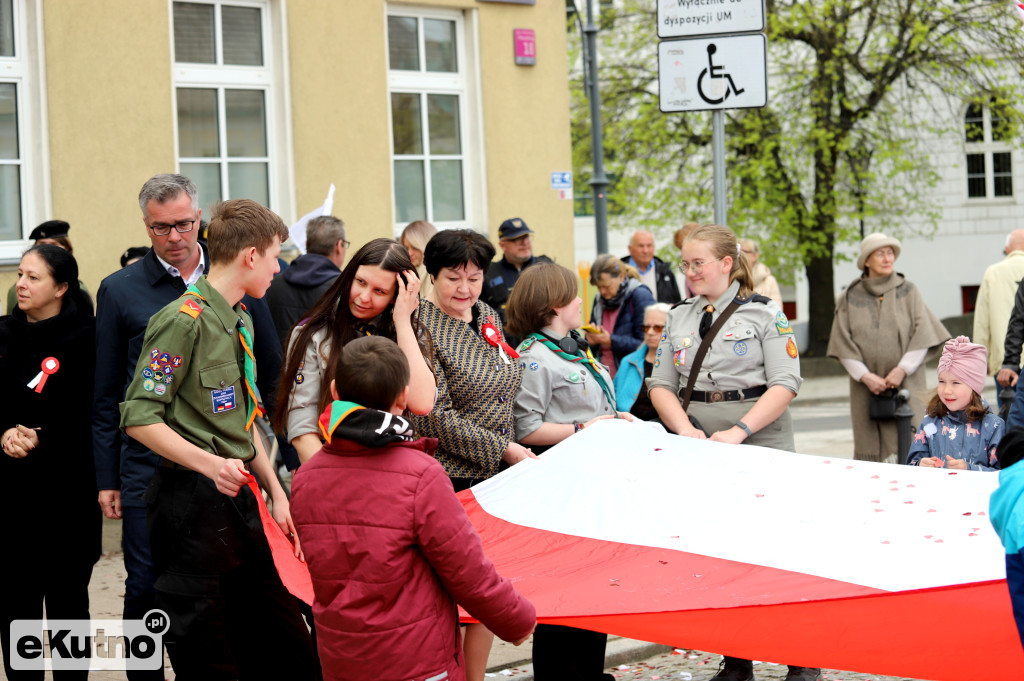 Kutnianie uczcili Dzień Flagi