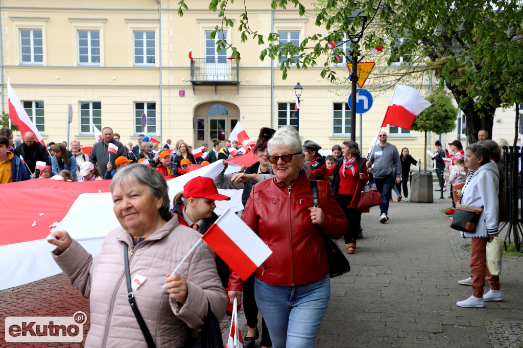 Kutnianie uczcili Dzień Flagi