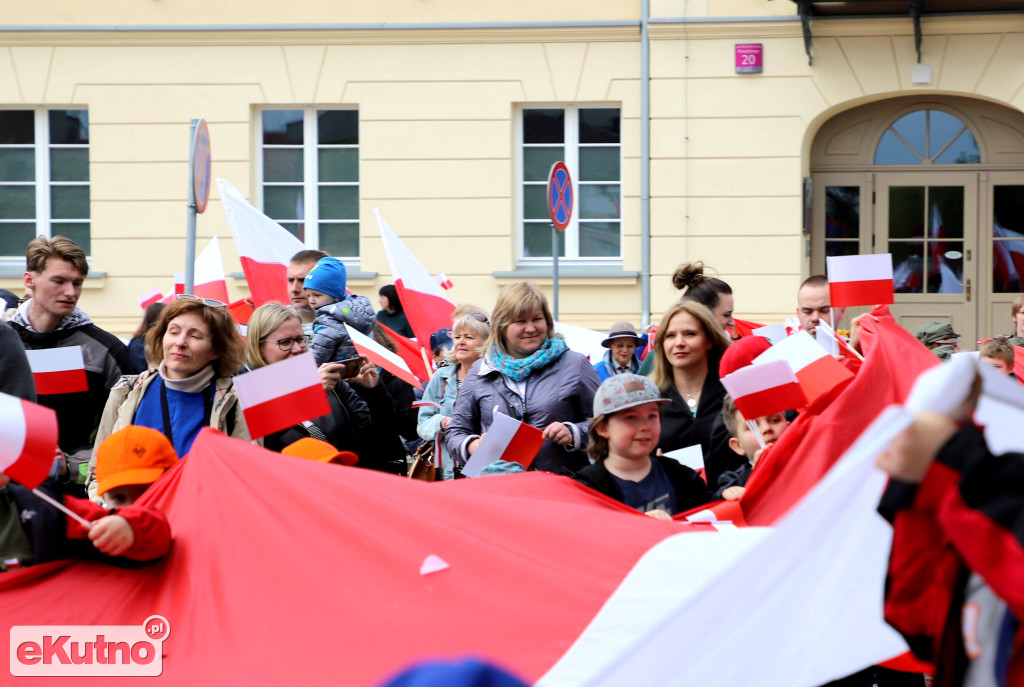 Kutnianie uczcili Dzień Flagi