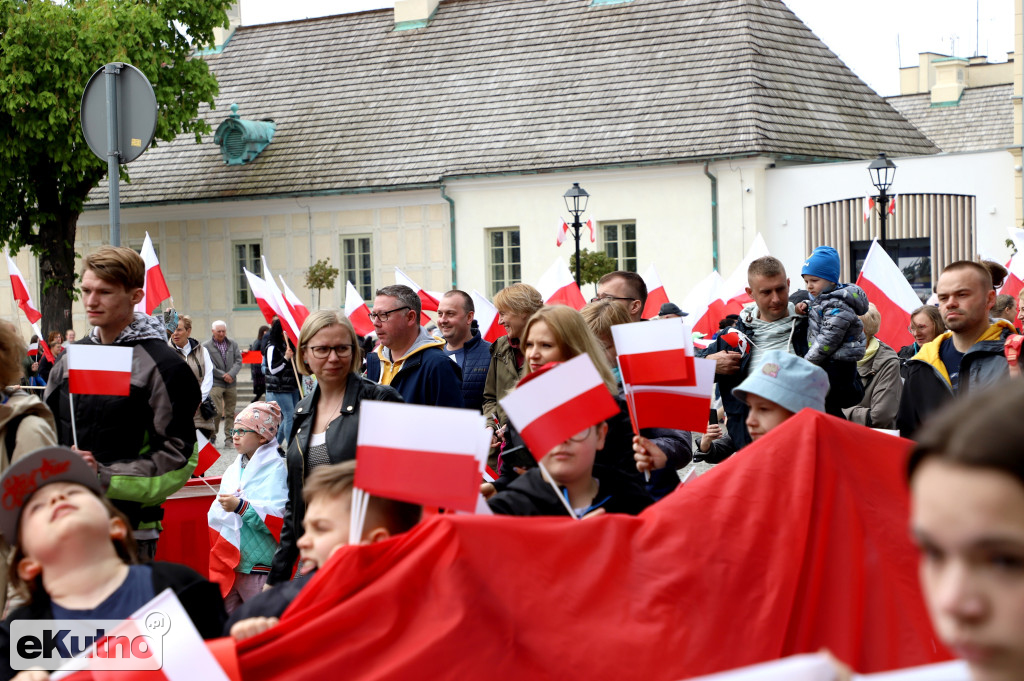 Kutnianie uczcili Dzień Flagi