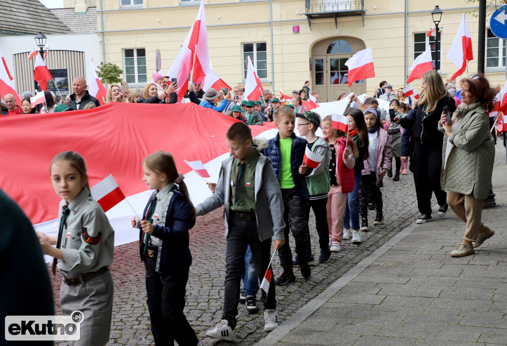Kutnianie uczcili Dzień Flagi