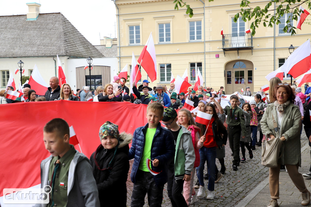 Kutnianie uczcili Dzień Flagi