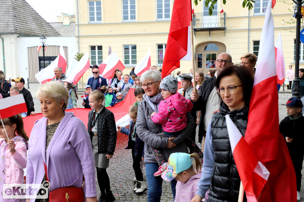 Kutnianie uczcili Dzień Flagi