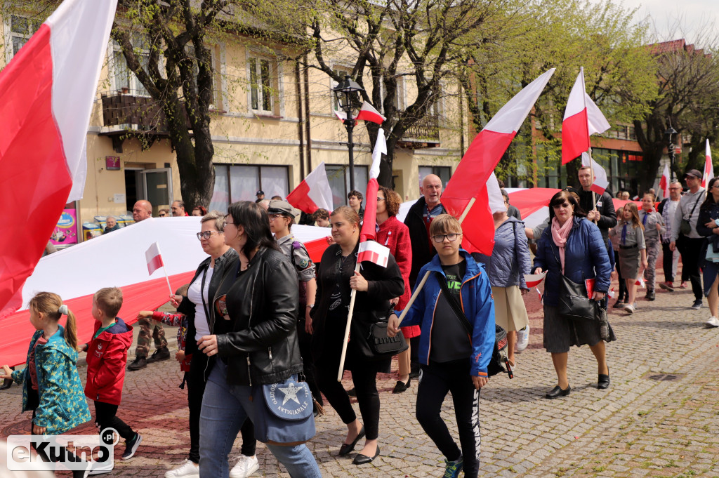 Kutnianie uczcili Dzień Flagi