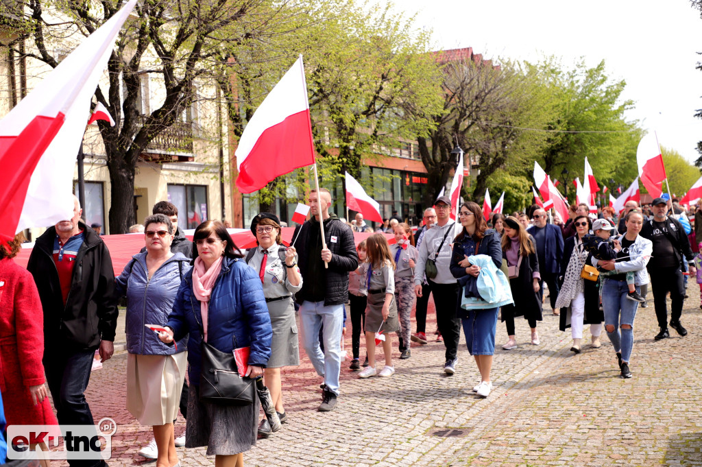 Kutnianie uczcili Dzień Flagi