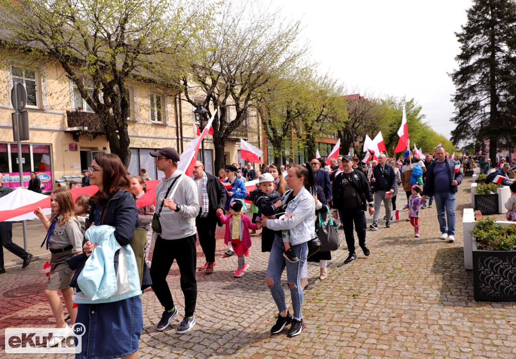 Kutnianie uczcili Dzień Flagi