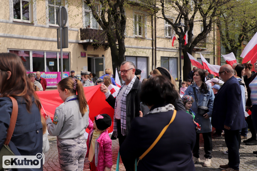 Kutnianie uczcili Dzień Flagi