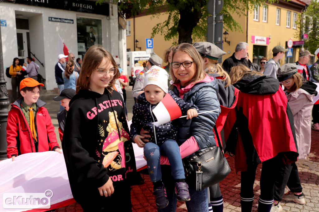 Kutnianie uczcili Dzień Flagi