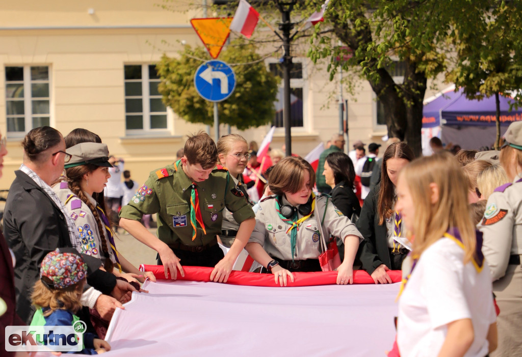 Kutnianie uczcili Dzień Flagi