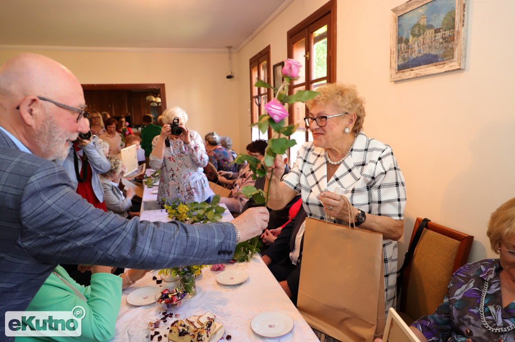 Młodość zatrzymała się na 80-tce