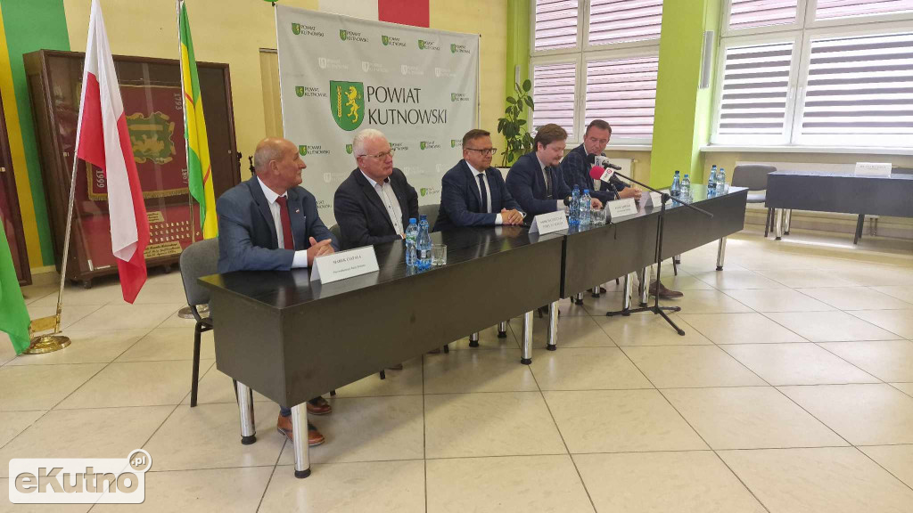 Konferencja o środkach na zabytki